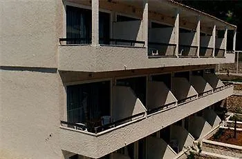 Montaniola 3*